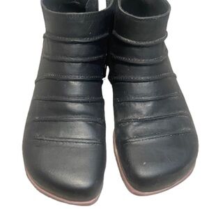 John Fluvog Size 6 Black Alaa Ankle Boots